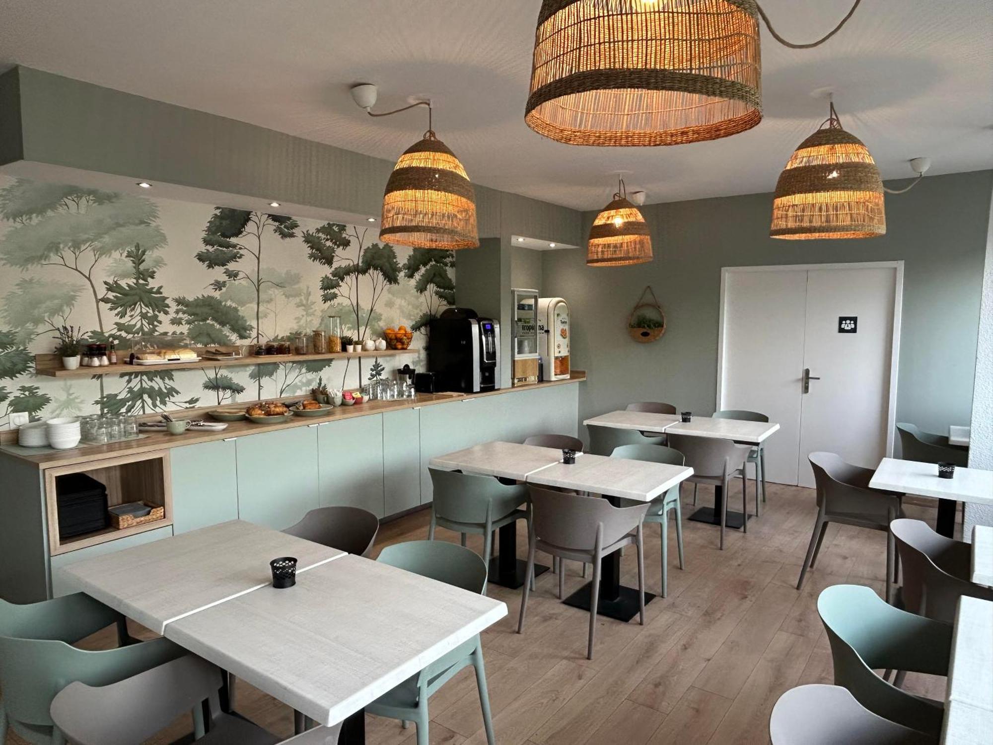 Kyriad Martigues Sud Ngoại thất bức ảnh