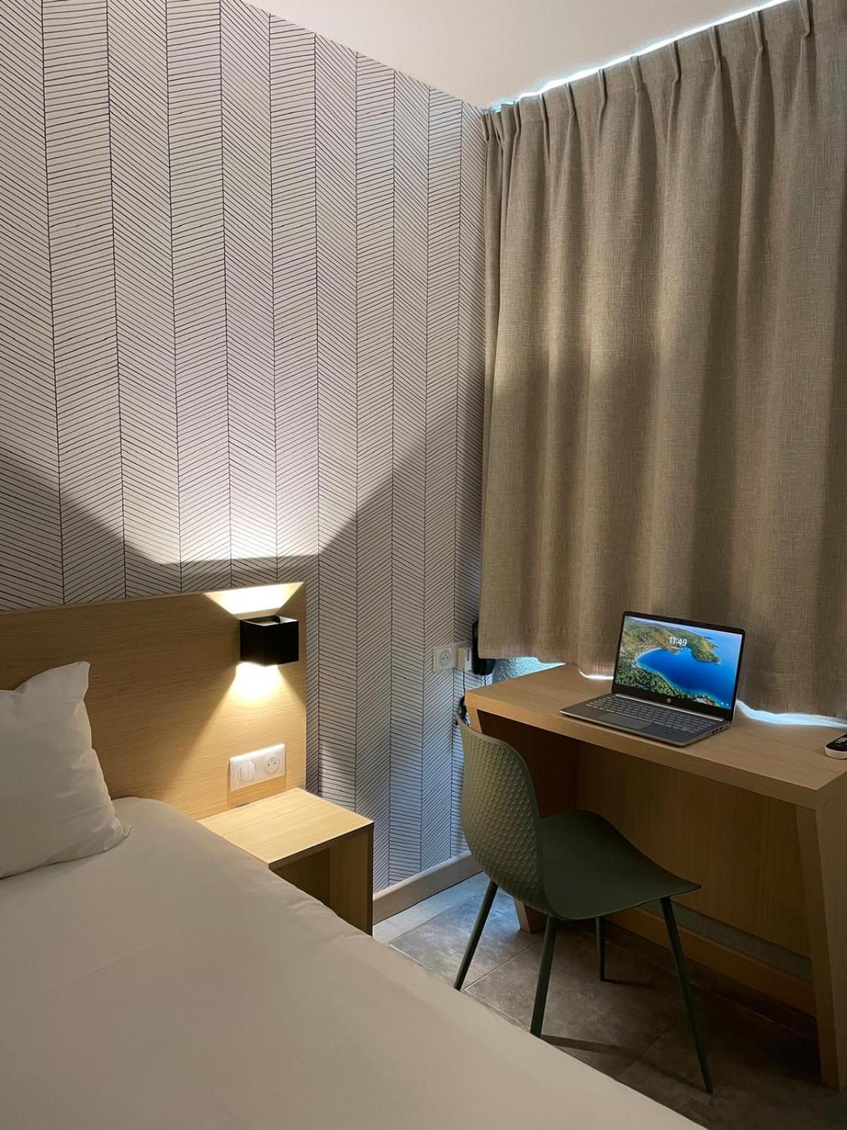 Kyriad Martigues Sud Ngoại thất bức ảnh
